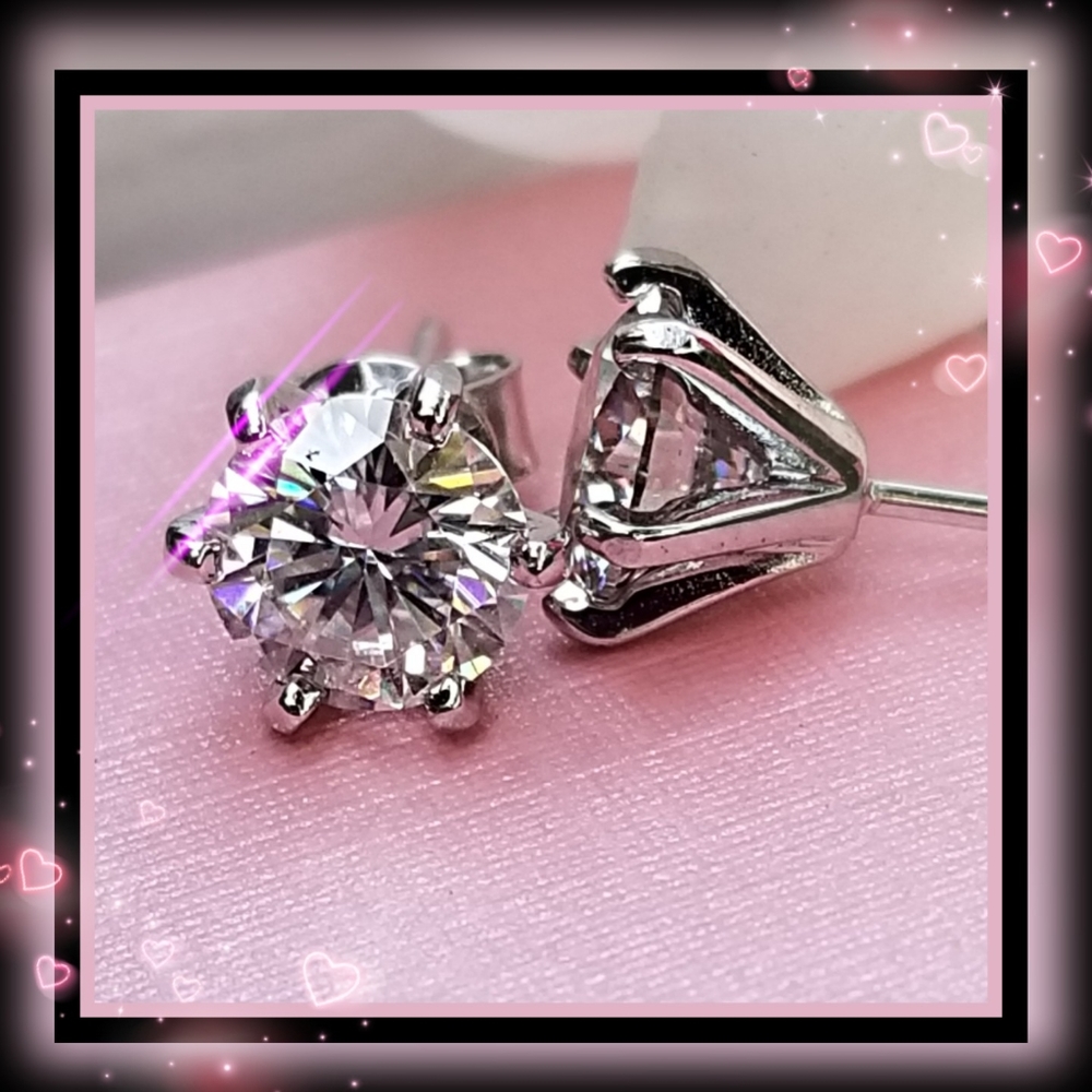 '4.CTTW' Moissanite Stud Earrings Authentic 925S - Picture 3 of 6